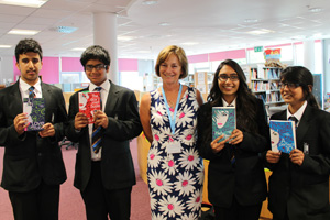  Chris Higgins with students in the LRC