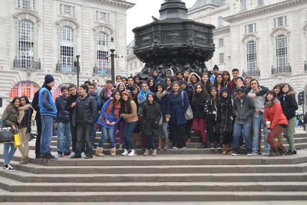  Sudents in Piccadilly Circus