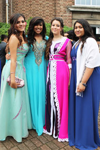  Girls dressed for the Prom