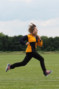  Girl runner
