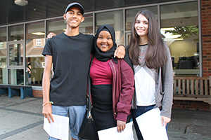  Indhi, Habon & Nina - lots to smile about - great results!