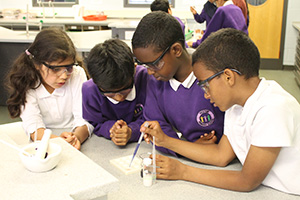  Heston primary students working in the Science Lab