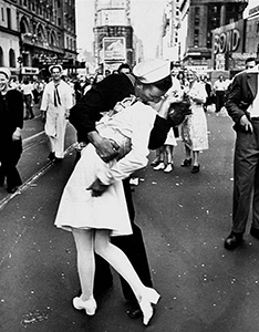  World War celebrations - sailor kissing nurse