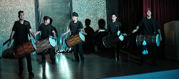  Dhol Drummers