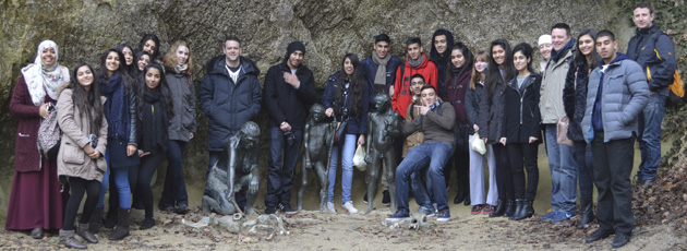  Students and Teachers at Krapima Neanderthal Park