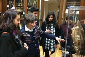  Students in Life Sciences Museum