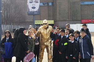  Students with the Gold Man