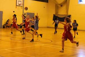  U14s attack v Hayes