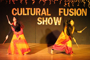  Dancers Nasima and Zahra