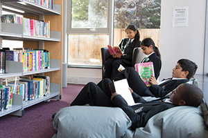  Students reading in the LRC